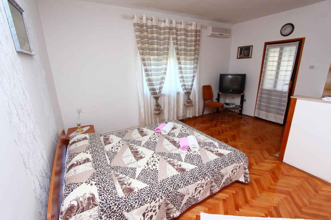 Apartments Goga 罗维尼 外观 照片