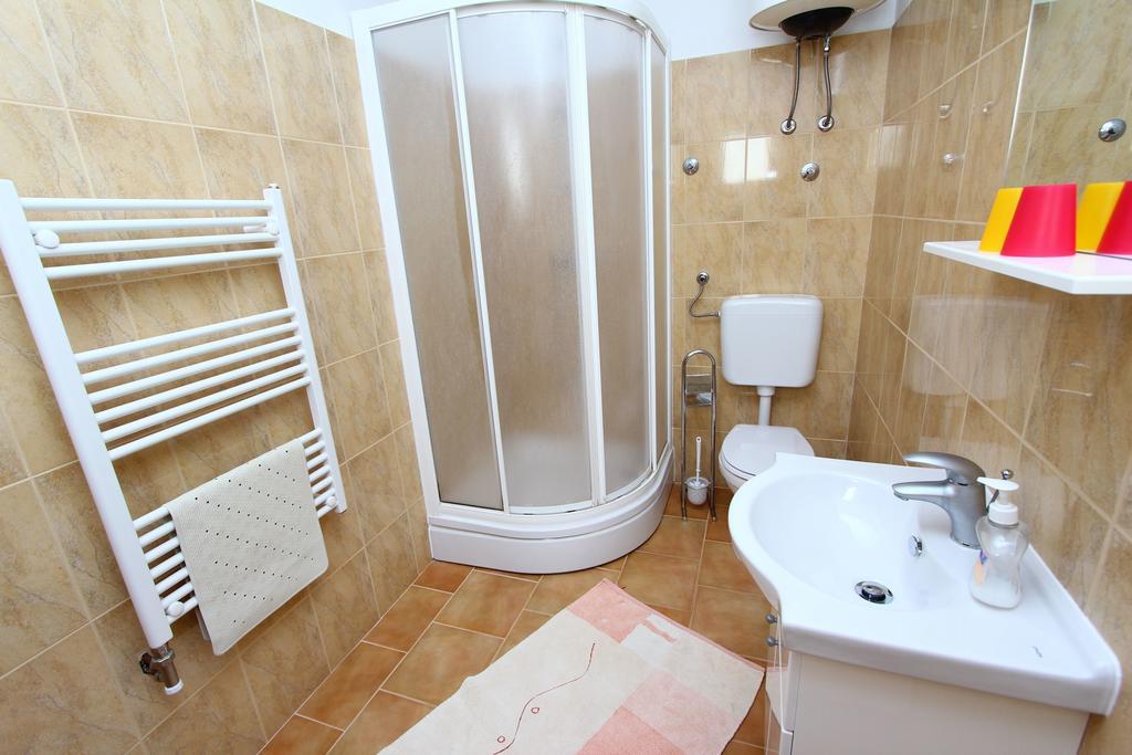Apartments Goga 罗维尼 外观 照片
