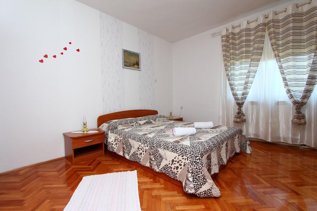 Apartments Goga 罗维尼 外观 照片